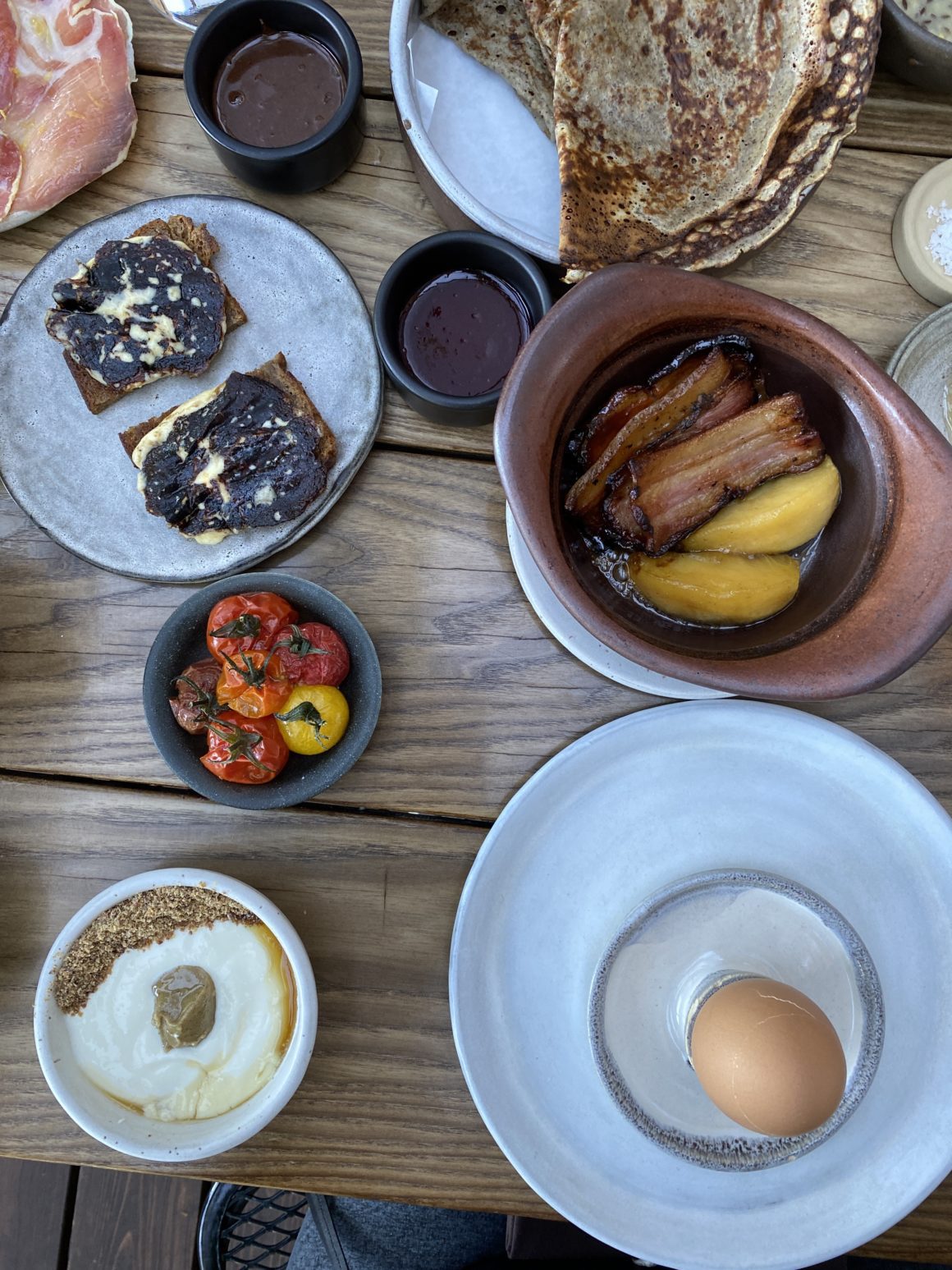 breakfast at the willows inn on lummi island