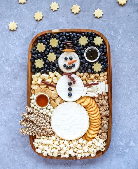 Christmas themed charcuterie board