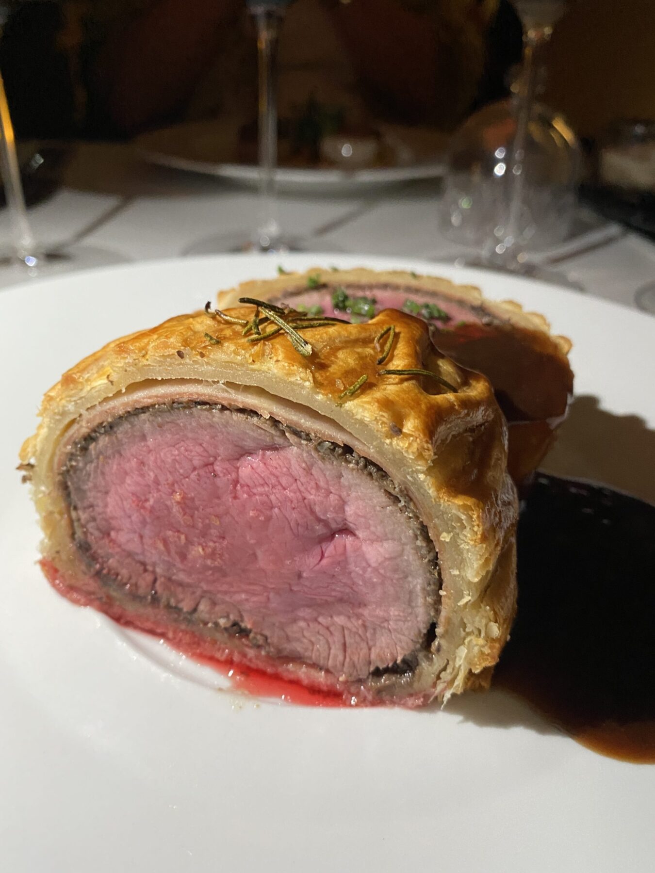 Prime Beef Wellington, Anhelo restaurant
